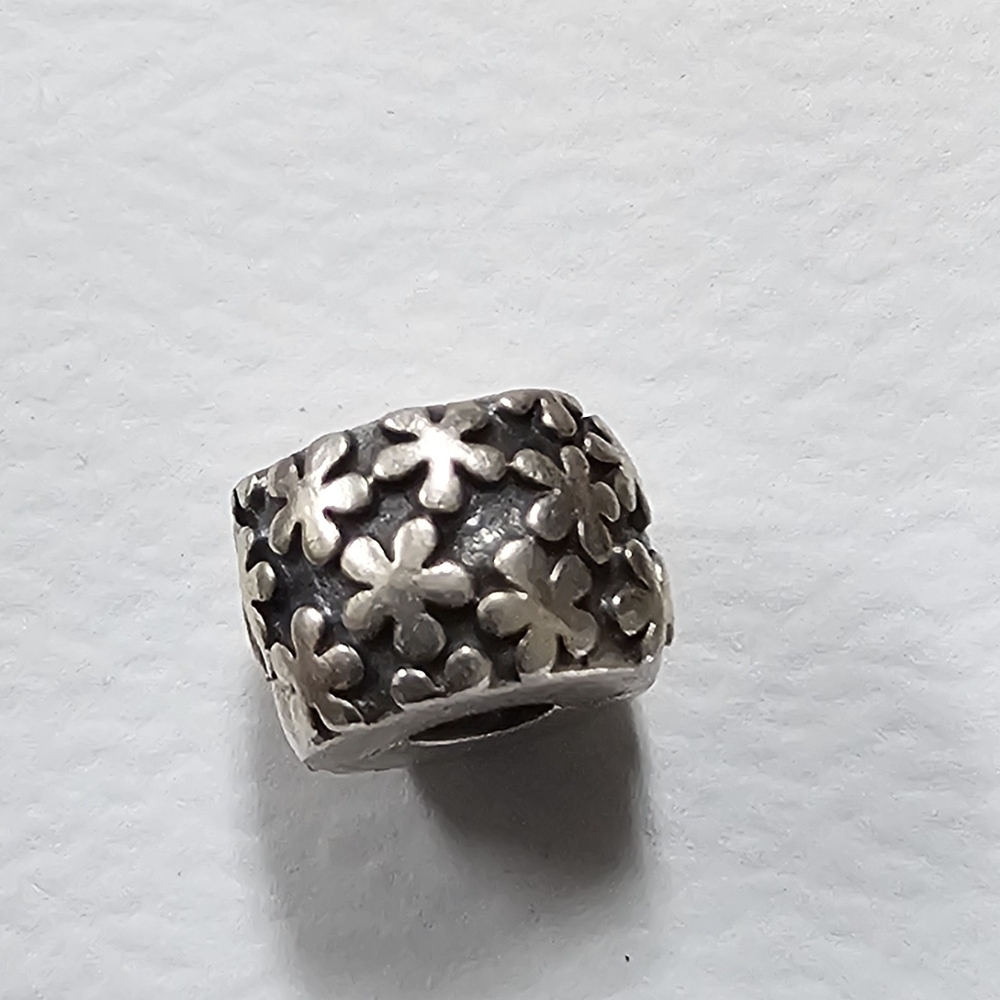 Pandora Flowers Sterling Silver Clip Charm